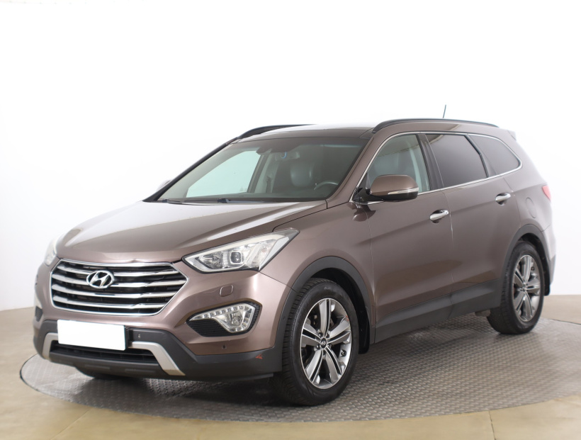 Hyundai Grand Santa Fe, 2015