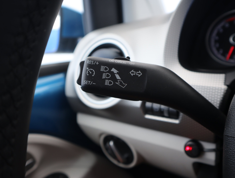 Volkswagen Up!, 2019