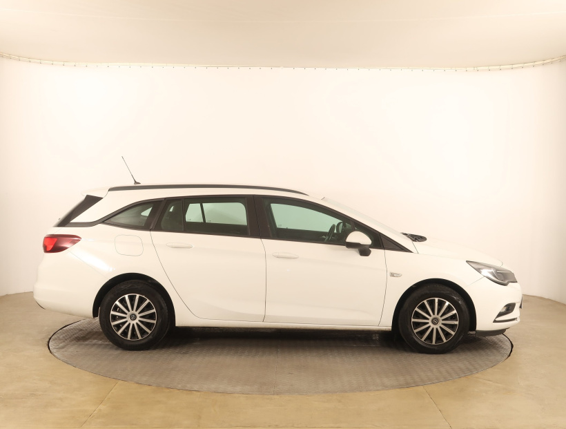 Opel Astra, 2016 – foto 10