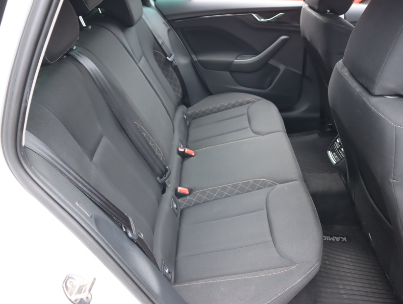 Škoda Kamiq, 2019