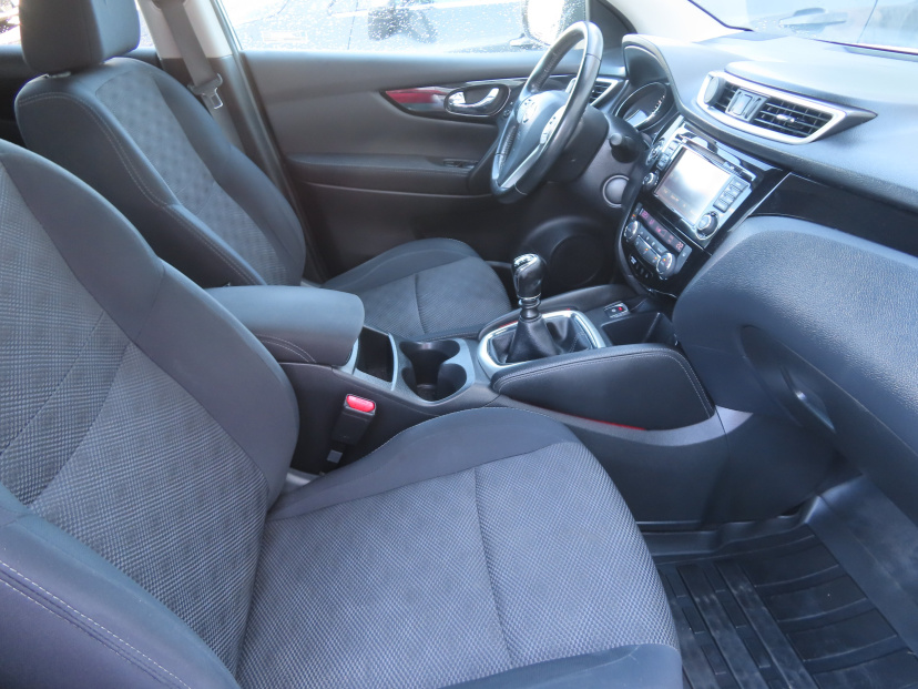 Nissan Qashqai, 2016