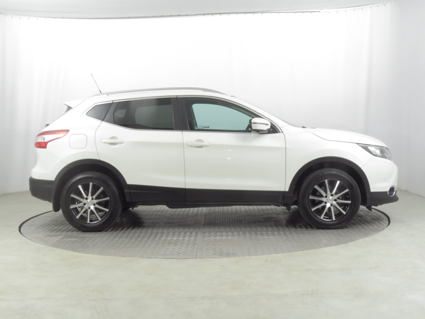Nissan Qashqai, 2016