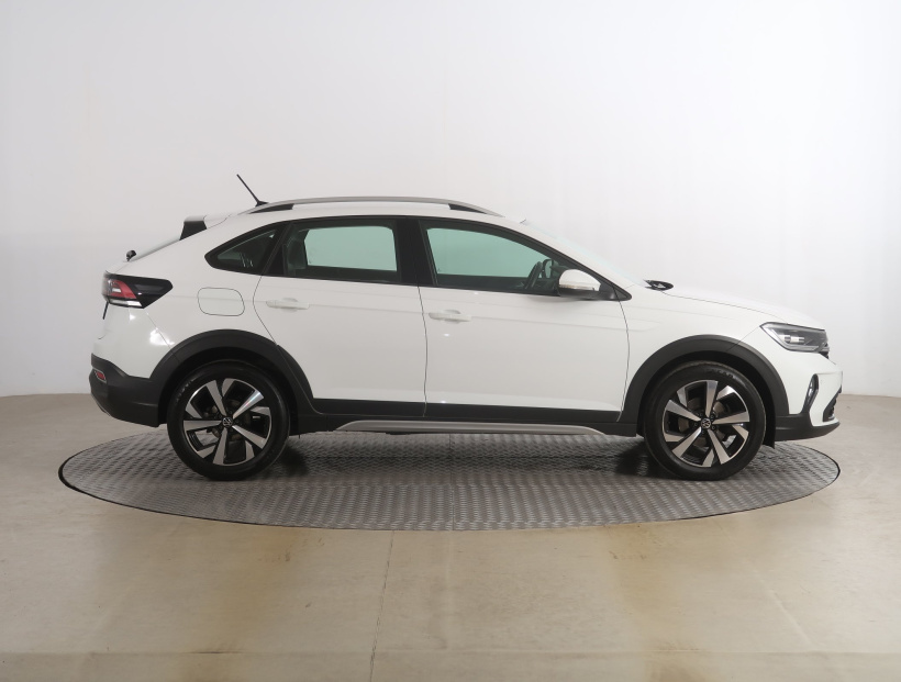 Volkswagen Taigo, 2022