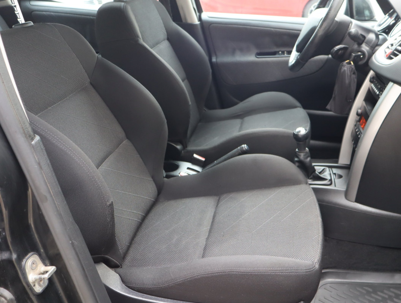 Peugeot 207, 2008
