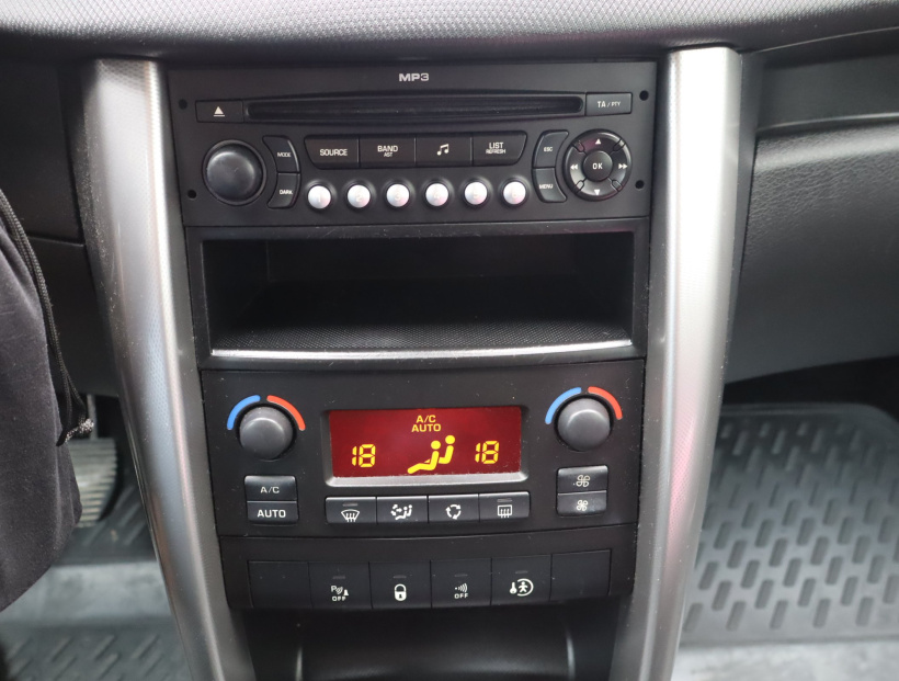 Peugeot 207, 2008