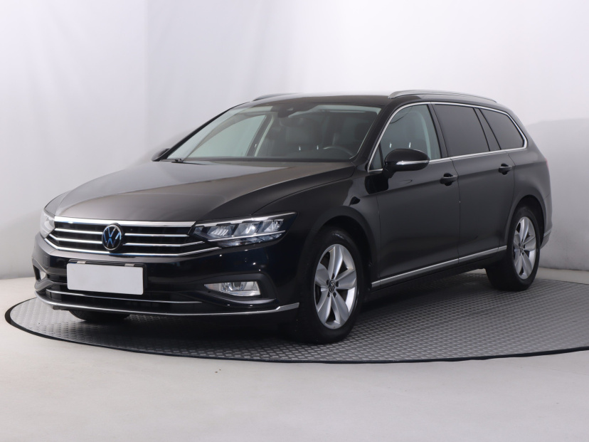 Volkswagen Passat, 2023