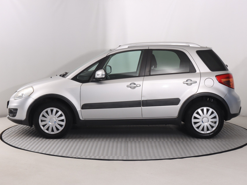 Suzuki SX4, 2013