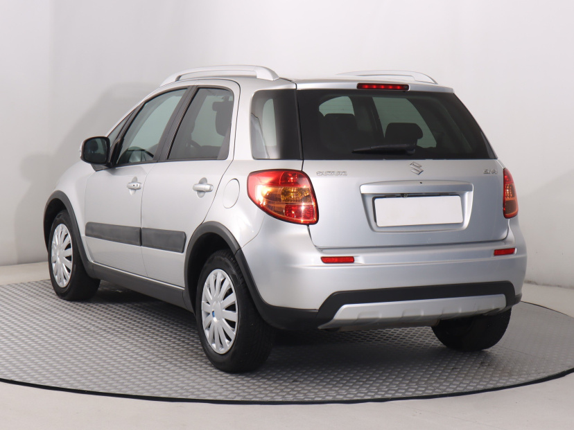 Suzuki SX4, 2013