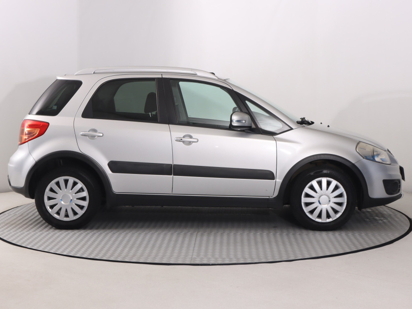 Suzuki SX4, 2013