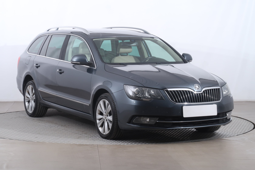 Škoda Superb, 2014