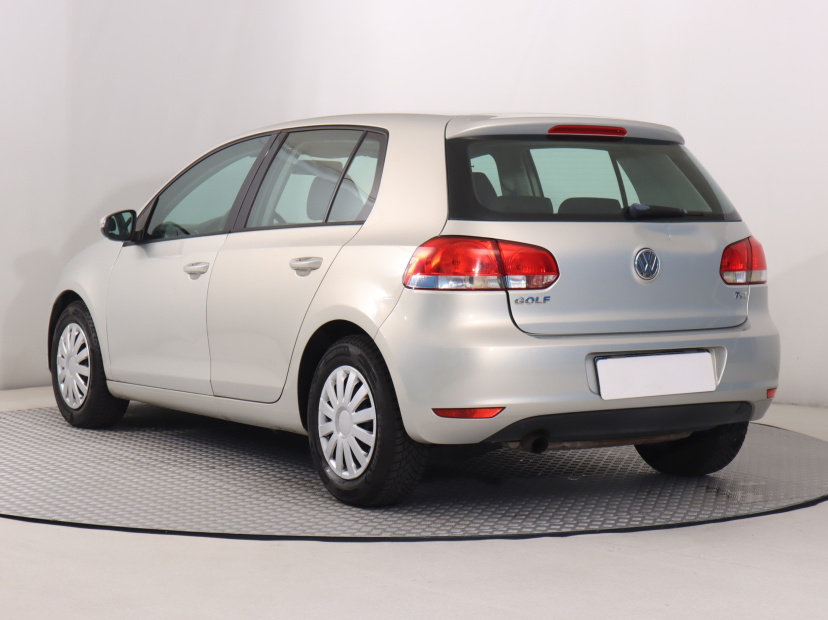 Volkswagen Golf, 2010