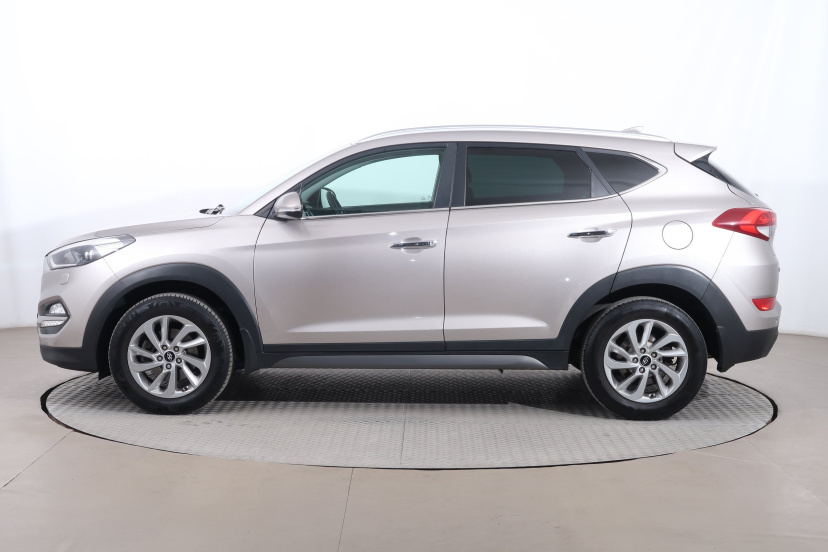 Hyundai Tucson, 2016
