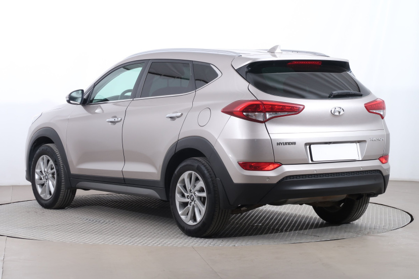 Hyundai Tucson, 2016