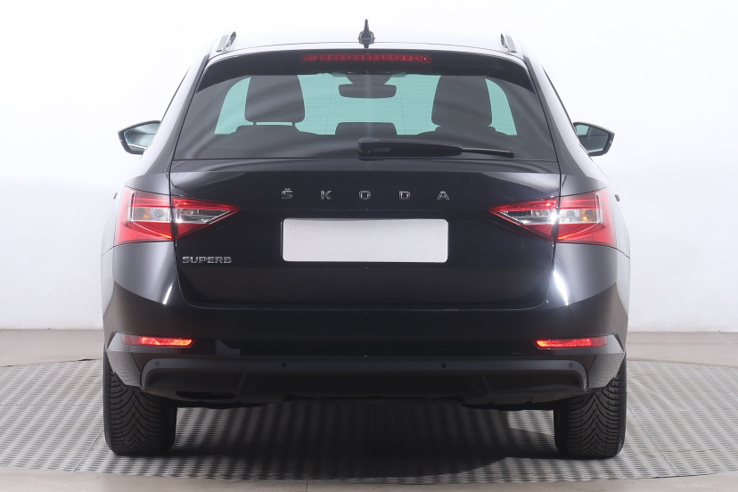 Škoda Superb, 2023