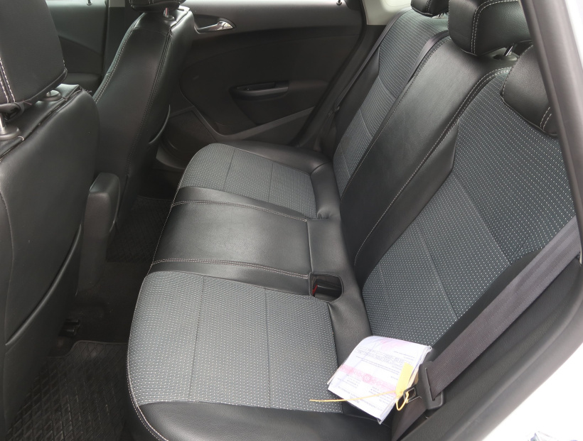 Opel Astra, 2015