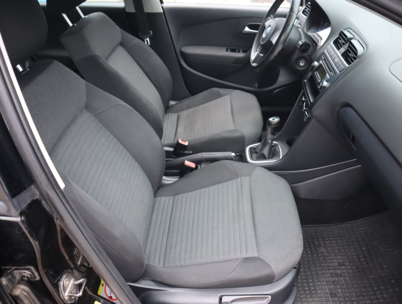 Volkswagen Polo, 2011