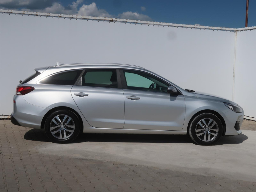 Hyundai i30, 2019