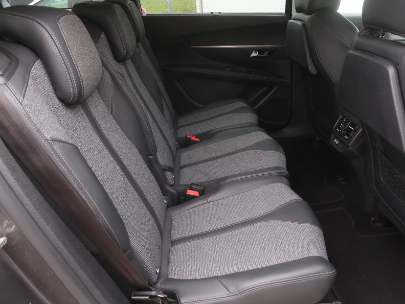 Peugeot 5008, 2019