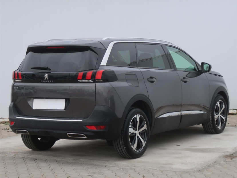 Peugeot 5008, 2019