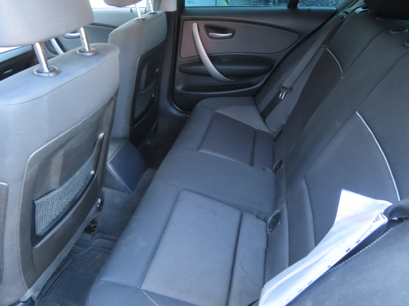 BMW 1, 2009