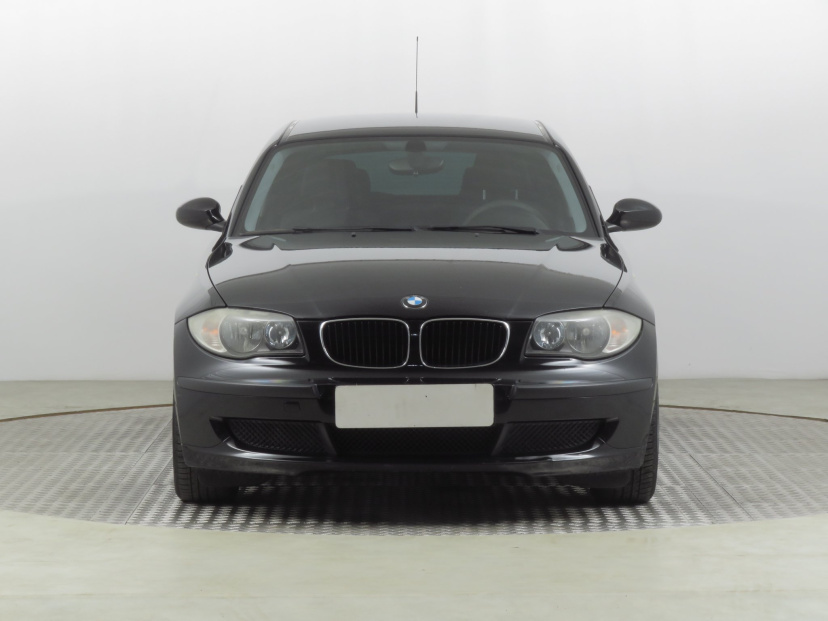 BMW 1, 2009