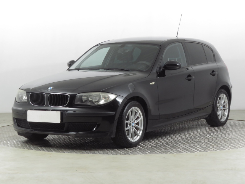 BMW 1, 2009