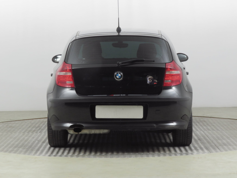 BMW 1, 2009