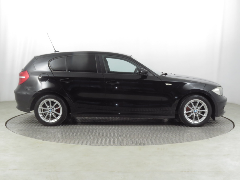 BMW 1, 2009