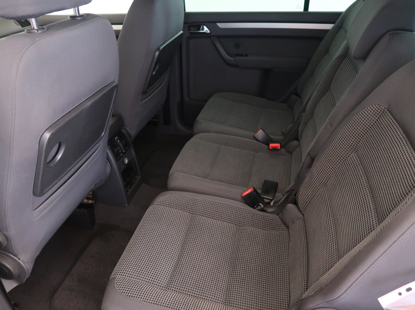 Volkswagen Touran, 2005