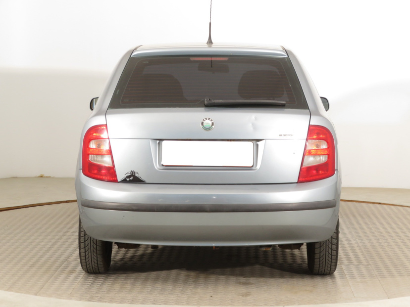 Škoda Fabia, 2001