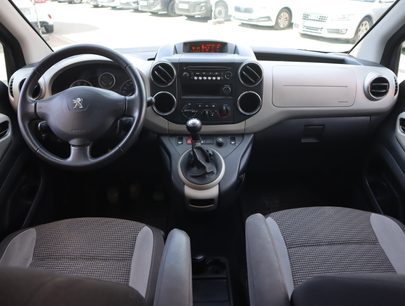 Peugeot Partner, 2013