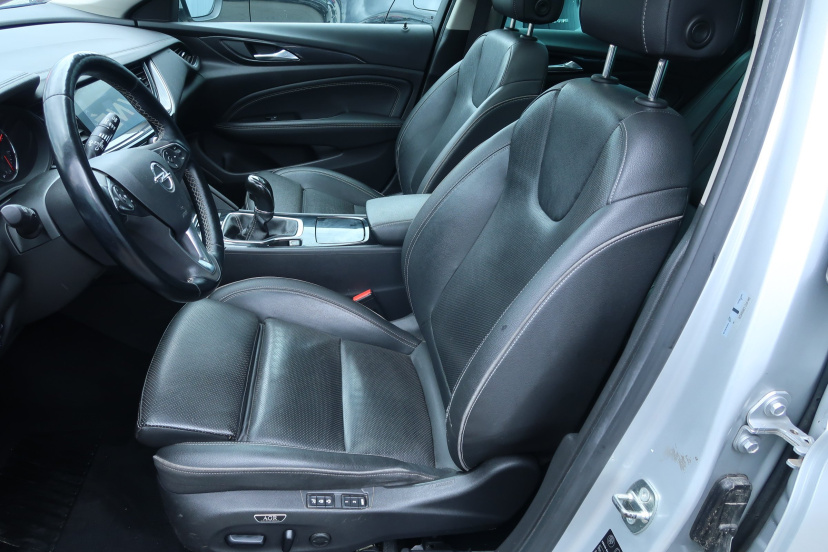 Opel Insignia, 2017