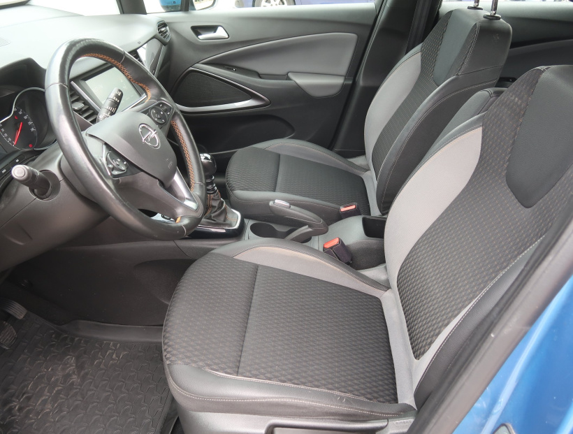 Opel Crossland, 2019