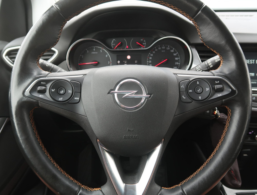 Opel Crossland, 2019