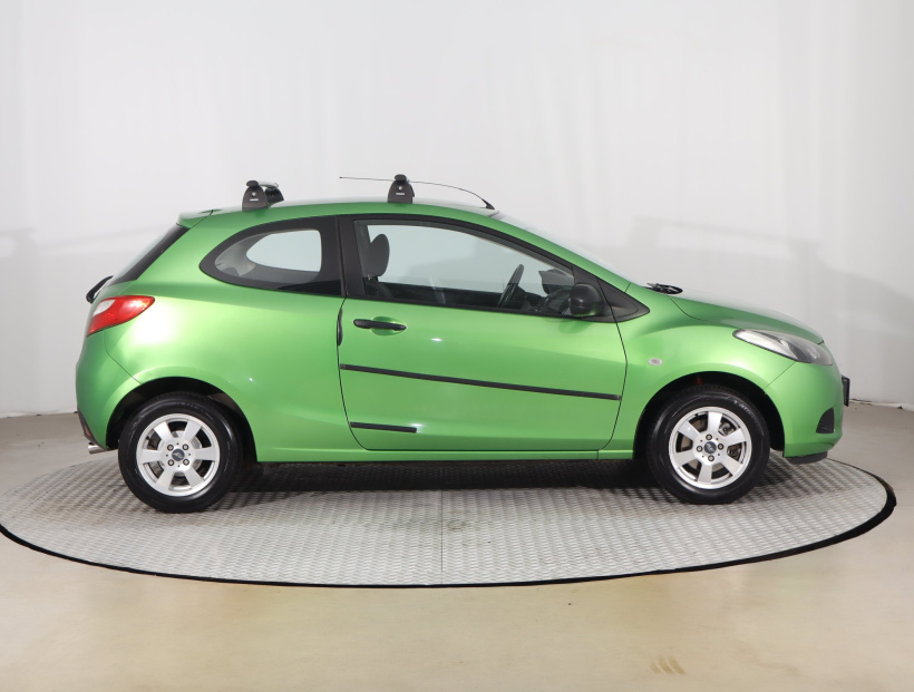 Mazda 2, 2008
