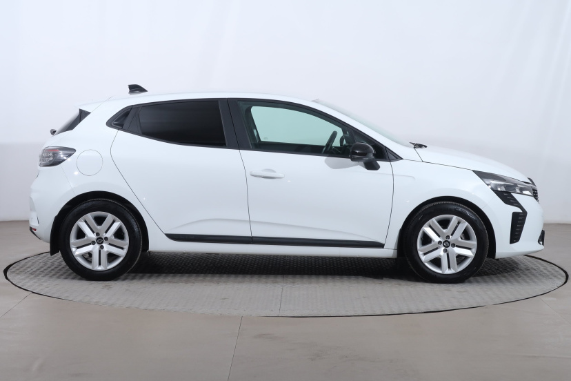Renault Clio, 2025