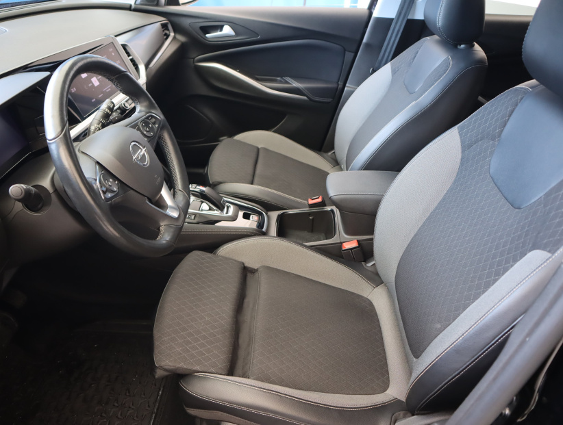 Opel Grandland, 2022