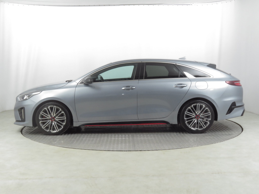 Kia ProCeed, 2021