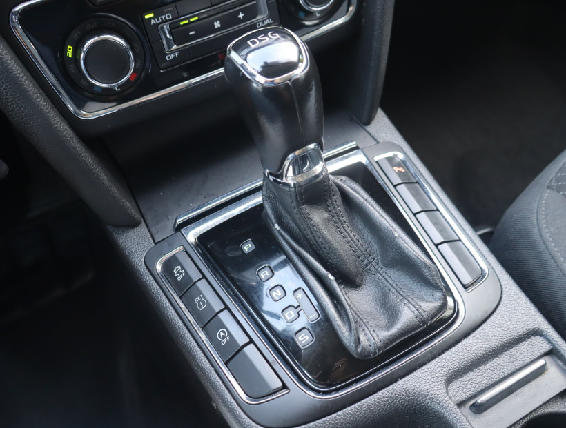 Škoda Superb, 2014