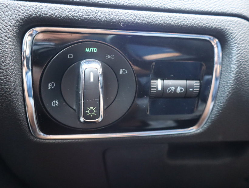 Škoda Superb, 2014