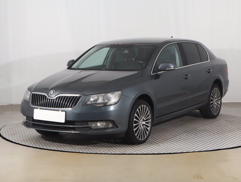 Škoda Superb, 2014