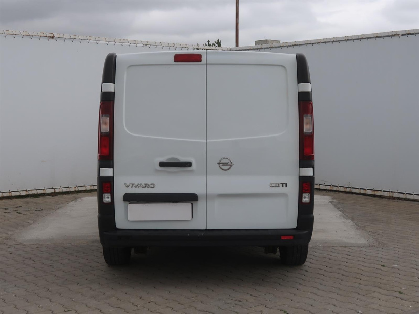 Opel Vivaro, 2015