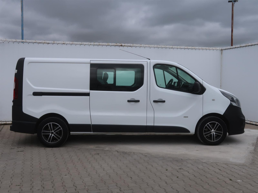 Opel Vivaro, 2015