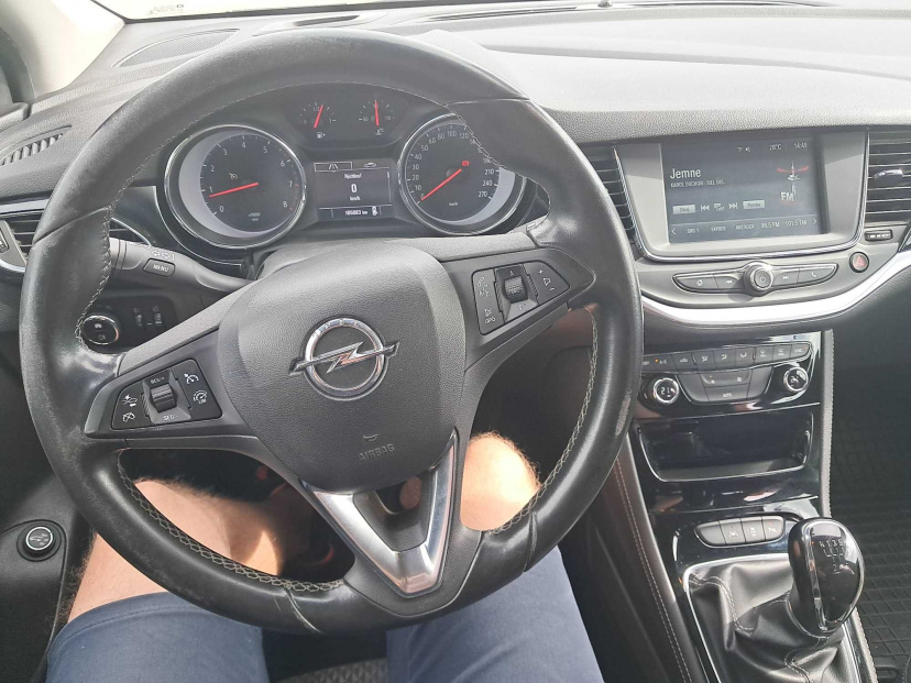 Opel Astra, 2017