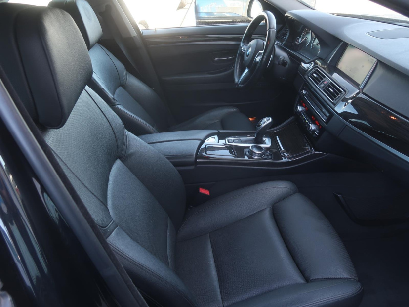 BMW 5, 2014