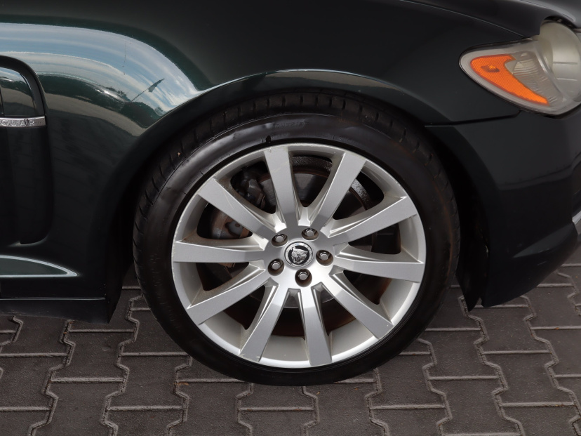 Jaguar XF, 2009