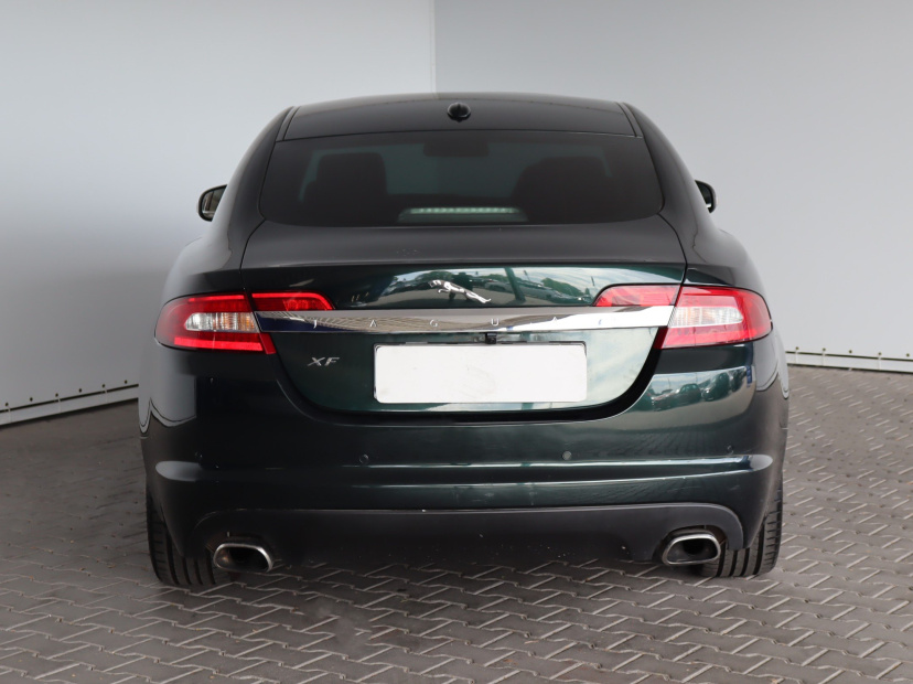 Jaguar XF, 2009