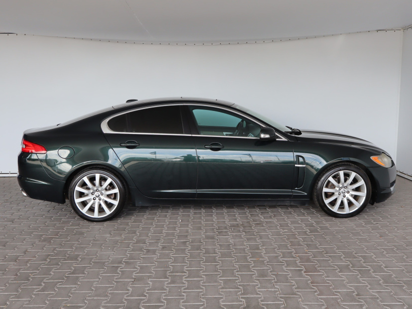 Jaguar XF, 2009