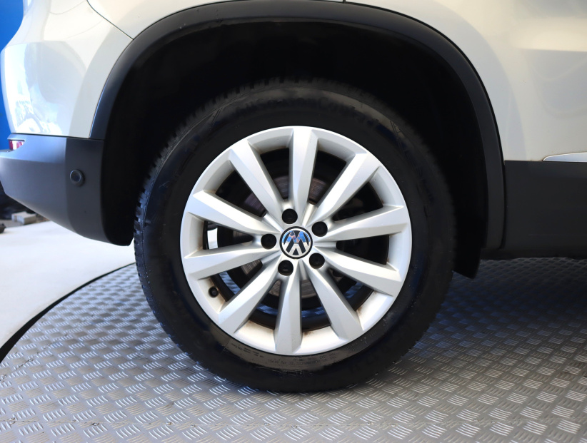 Volkswagen Tiguan, 2015