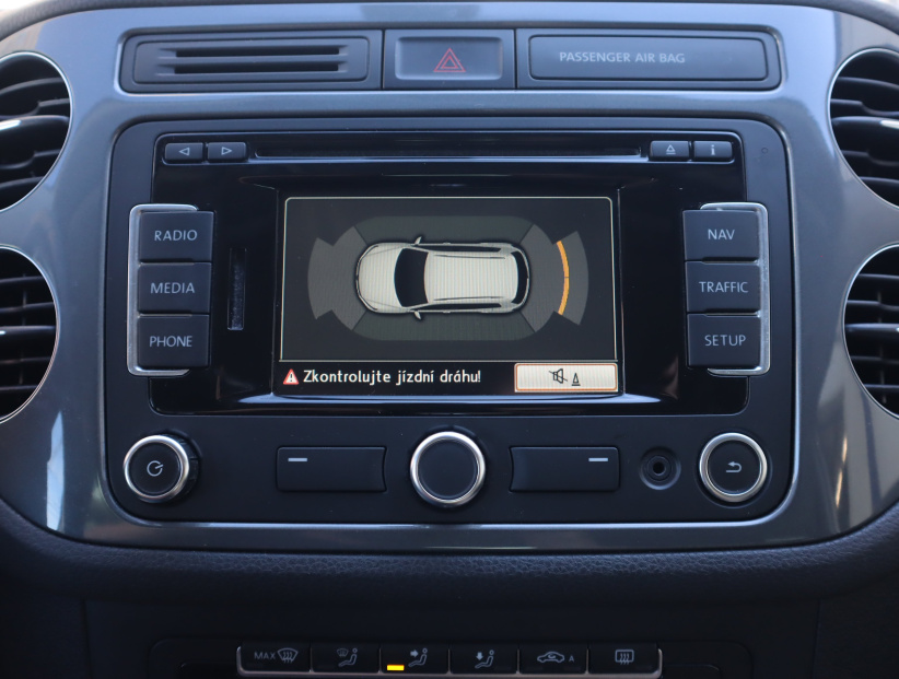 Volkswagen Tiguan, 2015
